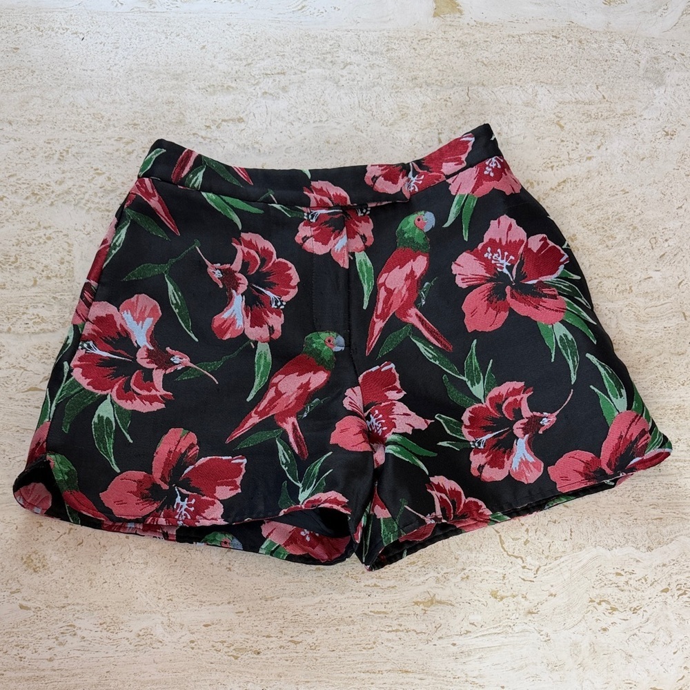 Claudie Pierlot Paris Eren Tropical Print Shorts Size 36 US 4 Parisian Designer